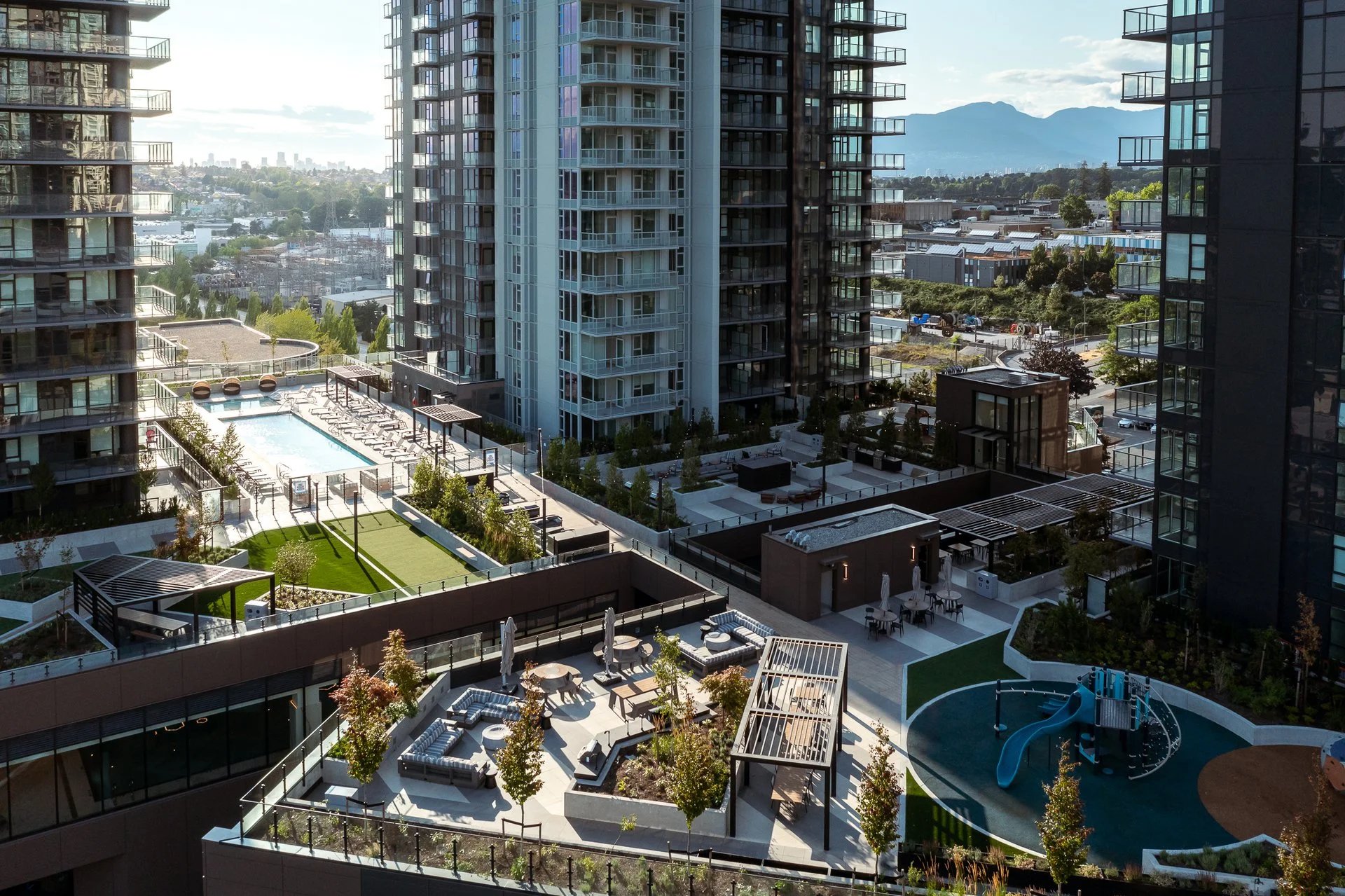 Amenity deck